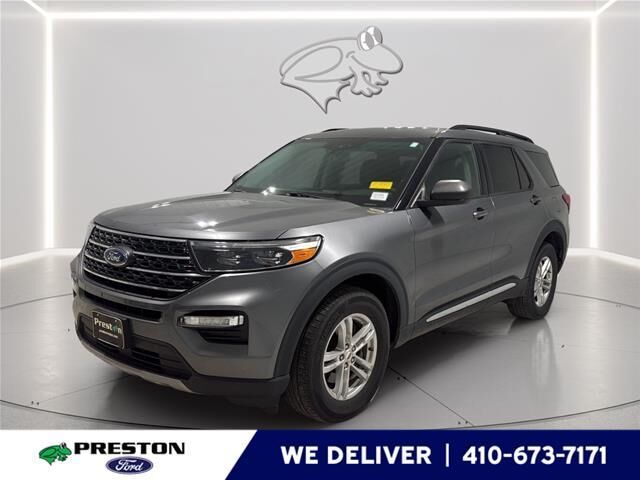 2022 Ford Explorer XLT — photo 1 of 26