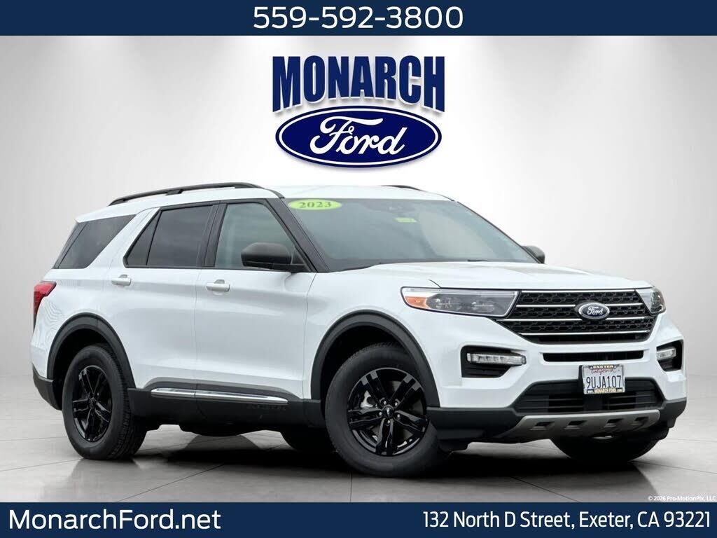 2023 Ford Explorer XLT — photo 1 of 1