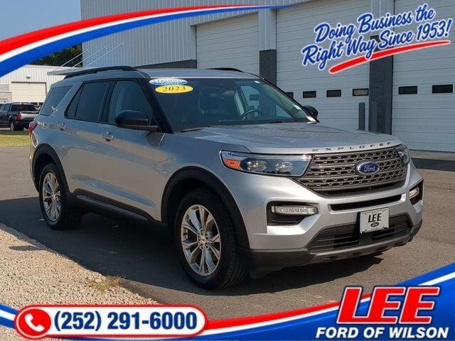 2023 Ford Explorer XLT — photo 1 of 26