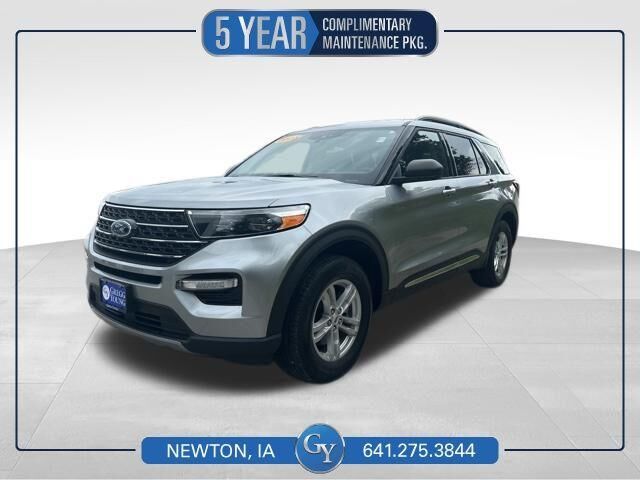 2023 Ford Explorer XLT — photo 1 of 26
