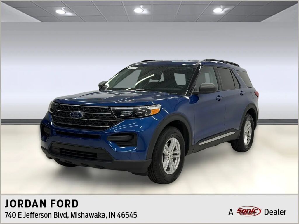 2023 Ford Explorer XLT — photo 1 of 24