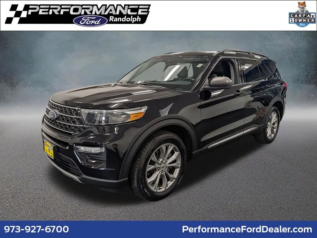 2023 Ford Explorer XLT — photo 1 of 13