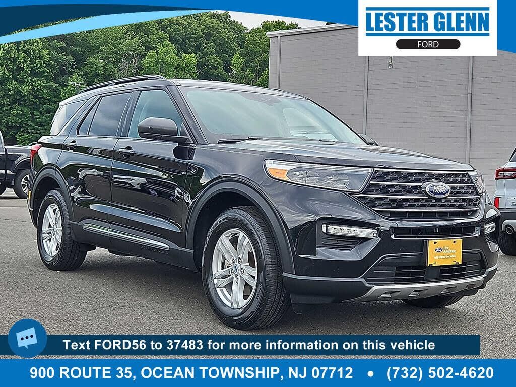 2023 Ford Explorer XLT — photo 1 of 1