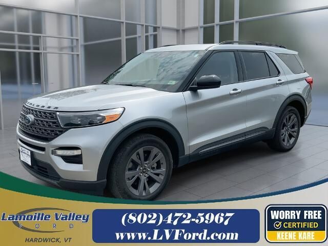 2023 Ford Explorer XLT — photo 1 of 26