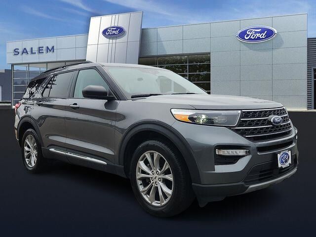 2023 Ford Explorer XLT — photo 1 of 26