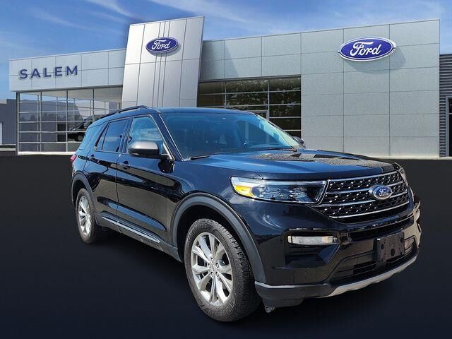 2023 Ford Explorer XLT — photo 1 of 26