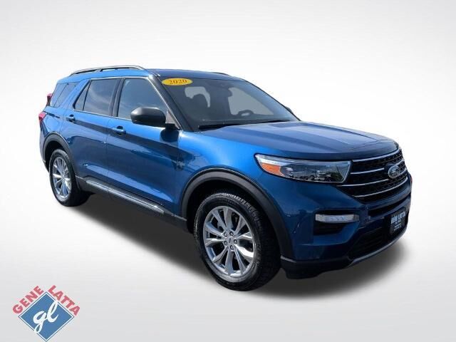 2020 Ford Explorer XLT — photo 1 of 13