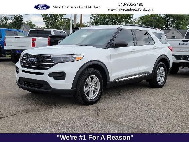 2020 Ford Explorer XLT — photo 1 of 39