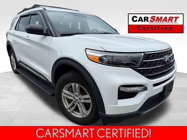 2022 Ford Explorer XLT — photo 1 of 13
