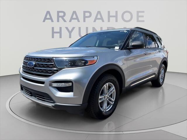2022 Ford Explorer XLT — photo 1 of 13