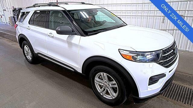 2022 Ford Explorer XLT — photo 1 of 20