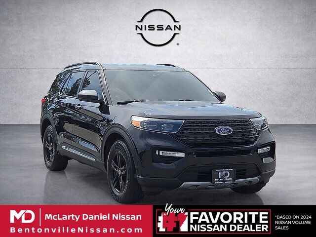 2022 Ford Explorer XLT — photo 1 of 26