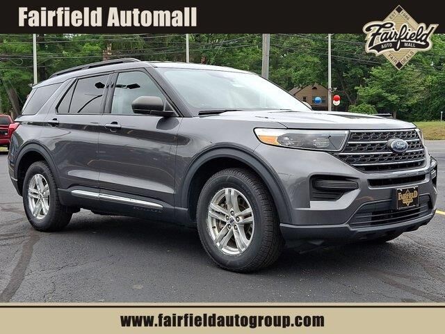 2022 Ford Explorer XLT — photo 1 of 13