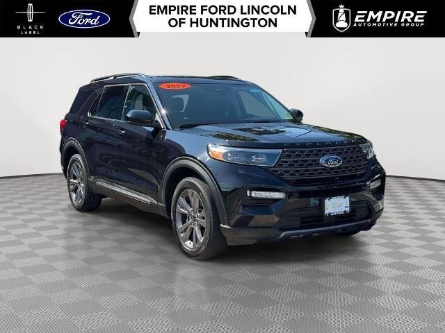 2022 Ford Explorer XLT — photo 1 of 53