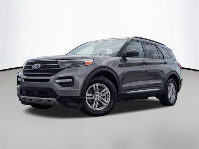2023 Ford Explorer XLT — photo 1 of 26