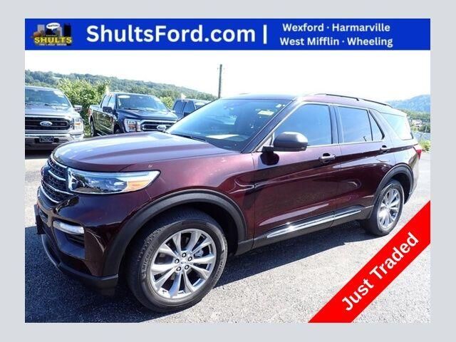 2023 Ford Explorer XLT — photo 1 of 39