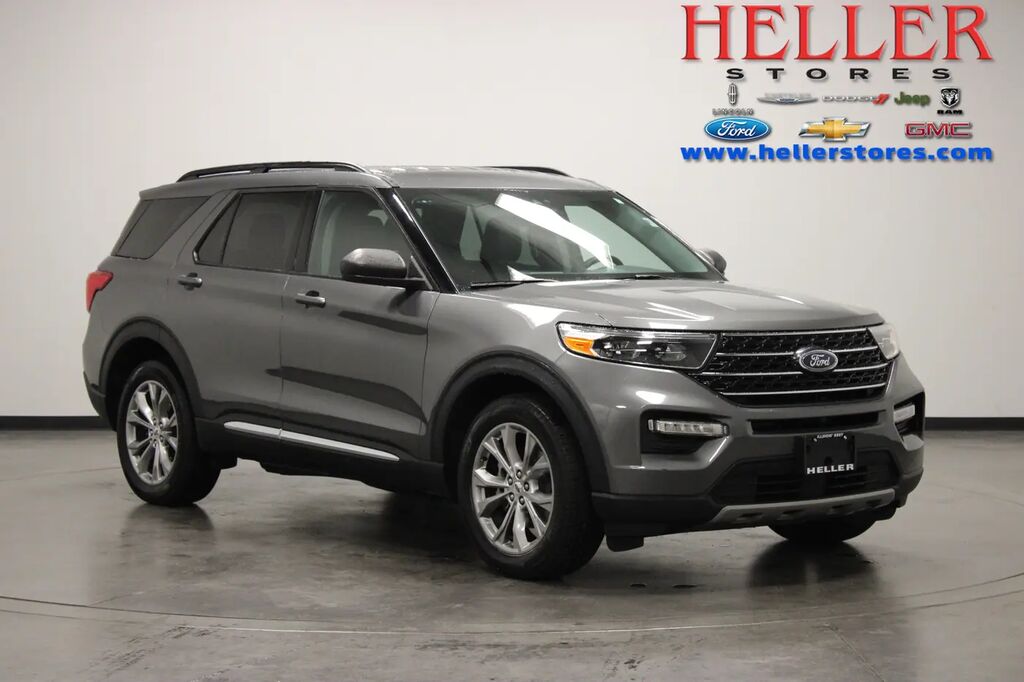 2023 Ford Explorer XLT — photo 1 of 13