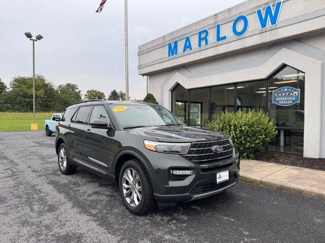 2024 Ford Explorer XLT — photo 1 of 26