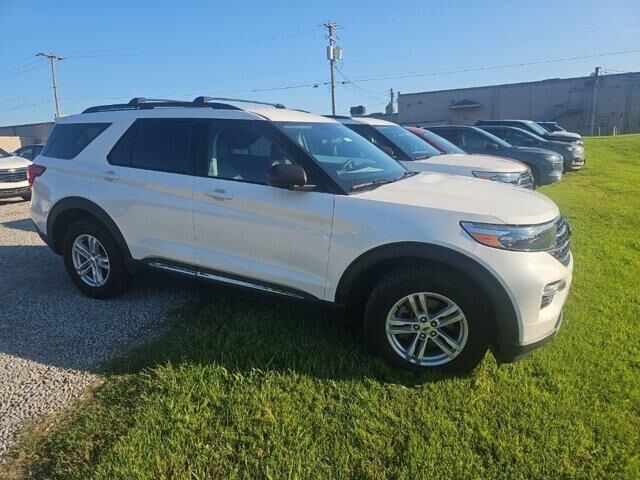 2024 Ford Explorer XLT — photo 1 of 20