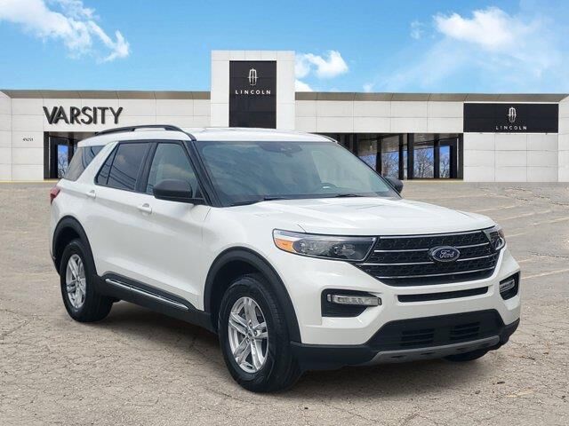 2024 Ford Explorer XLT — photo 1 of 26