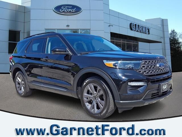 2024 Ford Explorer XLT — photo 1 of 26