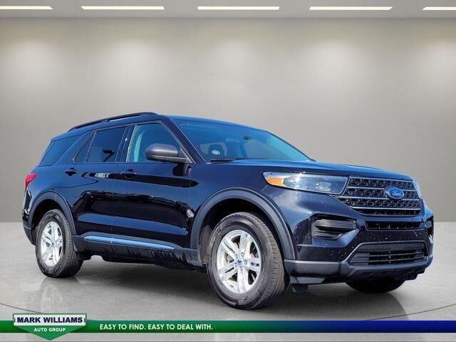 2024 Ford Explorer XLT — photo 1 of 26