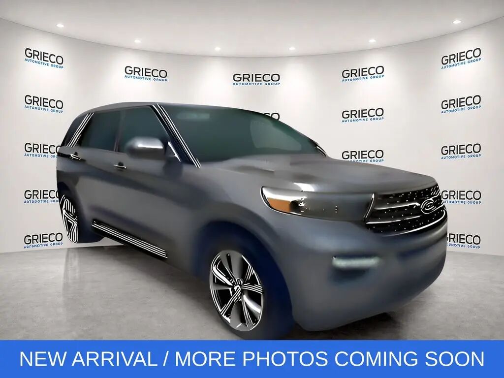 2020 Ford Explorer XLT — photo 1 of 24
