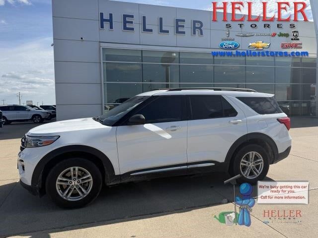 2020 Ford Explorer XLT — photo 1 of 2