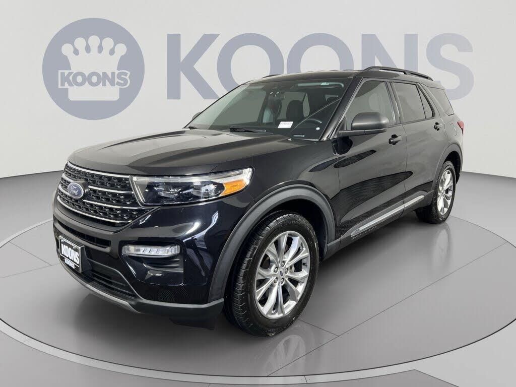 2021 Ford Explorer XLT — photo 1 of 2