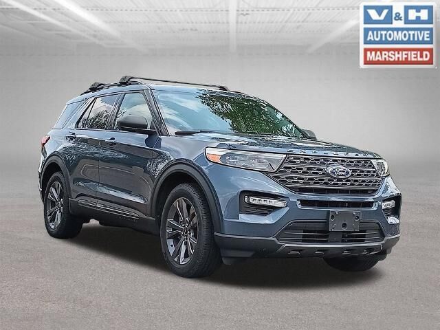 2021 Ford Explorer XLT — photo 1 of 26