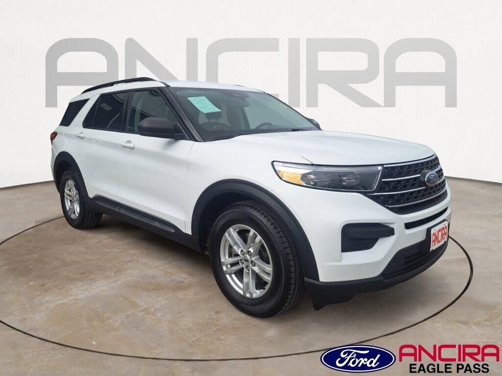 2022 Ford Explorer XLT — photo 1 of 1