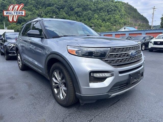 2022 Ford Explorer XLT — photo 1 of 26