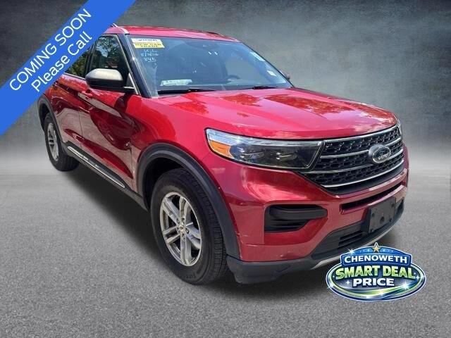 2022 Ford Explorer XLT — photo 1 of 4