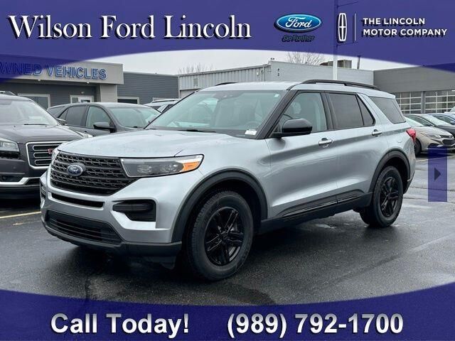 2022 Ford Explorer XLT — photo 1 of 13