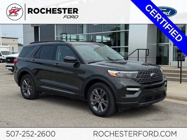 2023 Ford Explorer XLT — photo 1 of 39