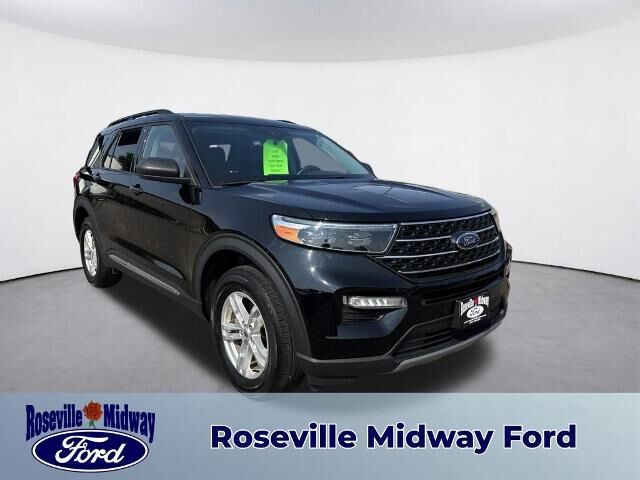 2023 Ford Explorer XLT — photo 1 of 33