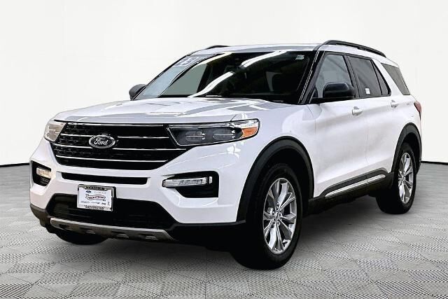 2023 Ford Explorer XLT — photo 1 of 26