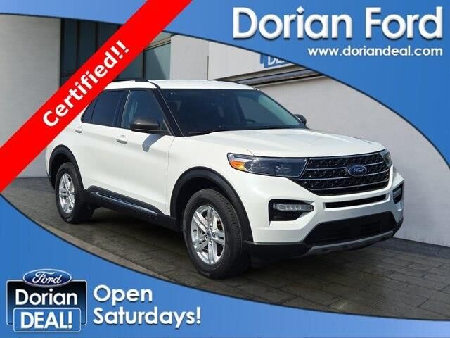 2023 Ford Explorer XLT — photo 1 of 13