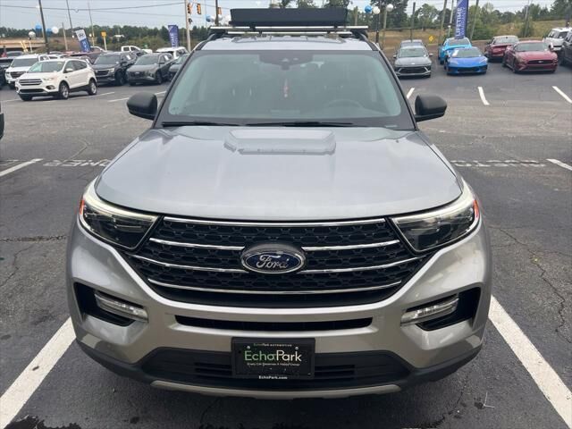 2023 Ford Explorer XLT — photo 1 of 8