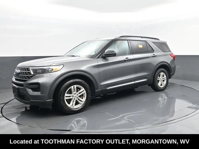 2023 Ford Explorer XLT — photo 1 of 52