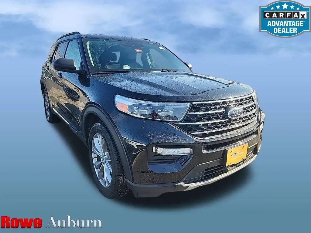 2023 Ford Explorer XLT — photo 1 of 24