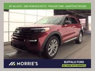 2024 Ford Explorer XLT — photo 1 of 32