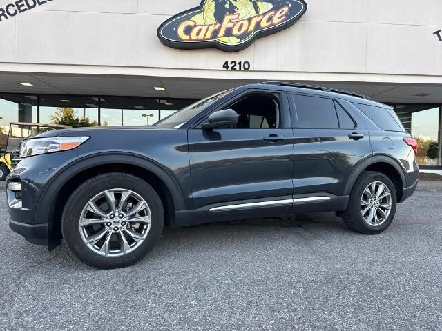 2024 Ford Explorer XLT — photo 1 of 13