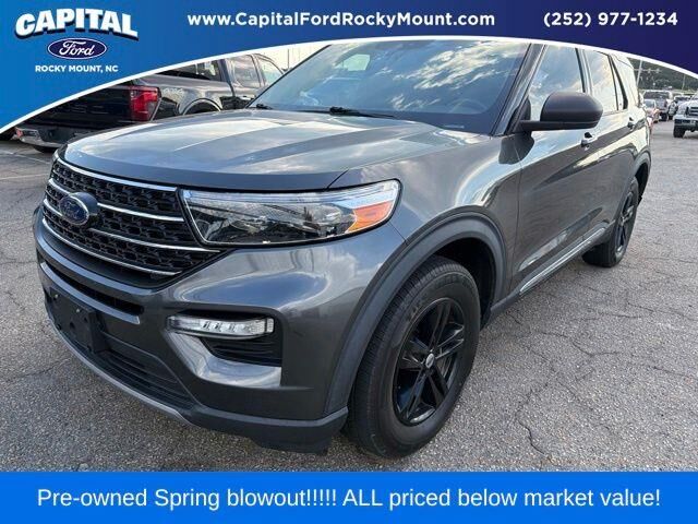 2020 Ford Explorer XLT — photo 1 of 13