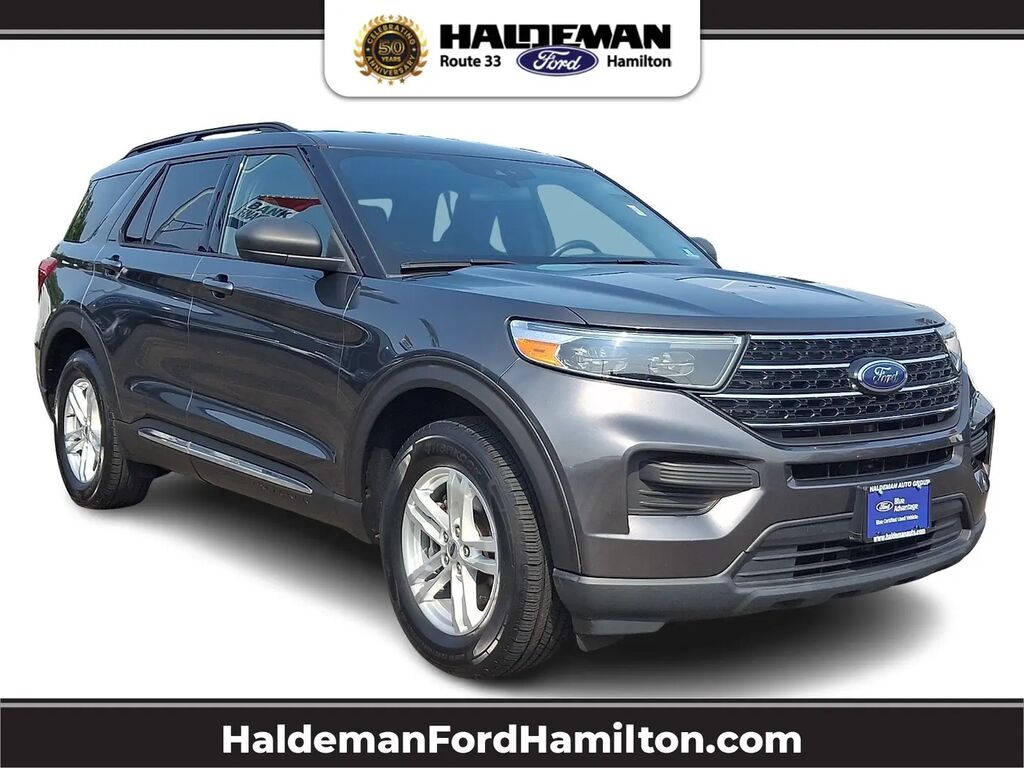 2020 Ford Explorer XLT — photo 1 of 39