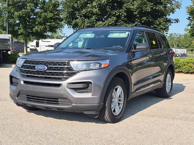 2021 Ford Explorer XLT — photo 1 of 37