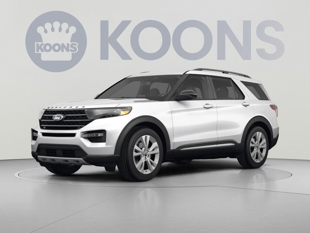 2022 Ford Explorer XLT — photo 1 of 2