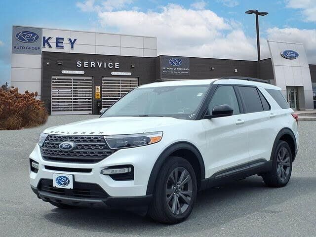 2022 Ford Explorer XLT — photo 1 of 1