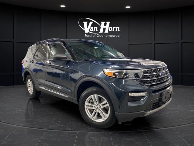 2022 Ford Explorer XLT — photo 1 of 13