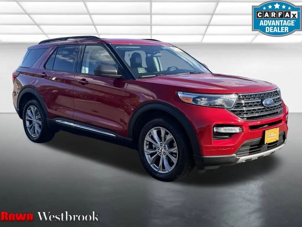2023 Ford Explorer XLT — photo 1 of 12